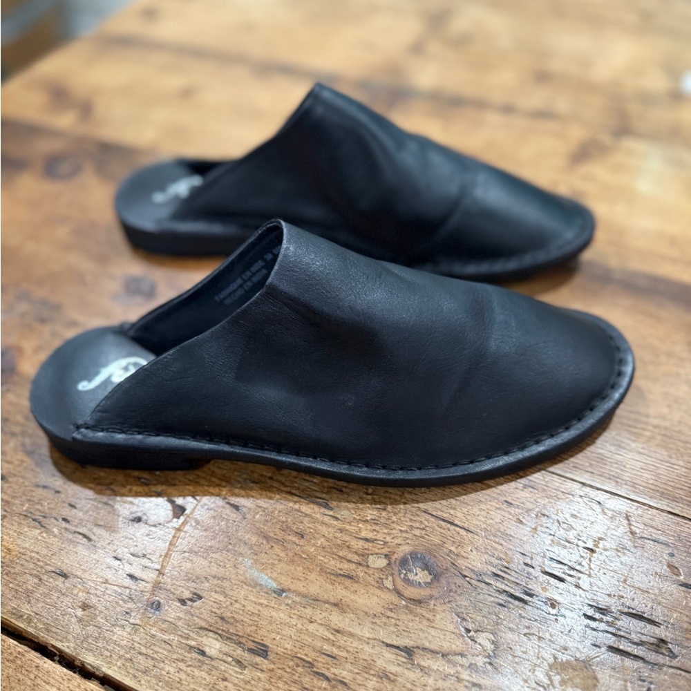 Free People Black Leather Men's Loafers